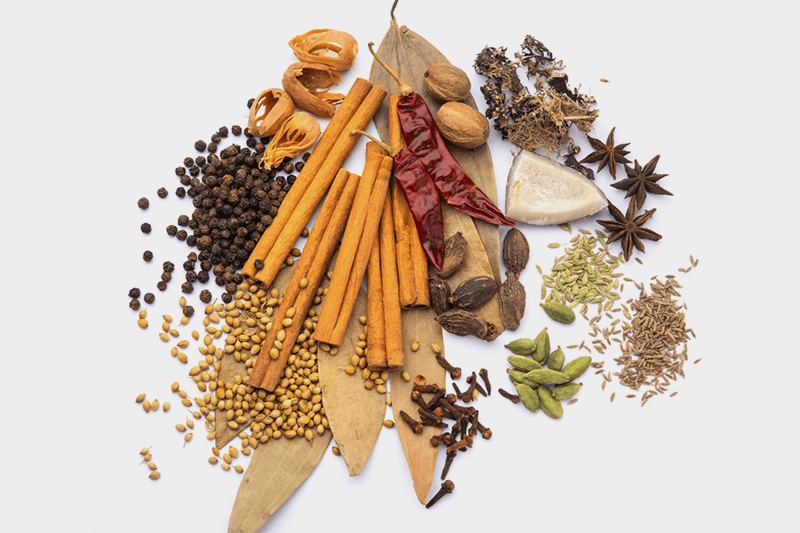 Whole spices including black pepper